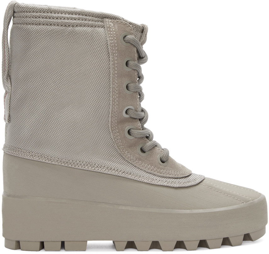 adidas yeezy 950 moonrock